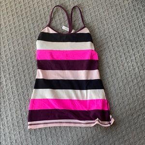 lululemon in the flow tank